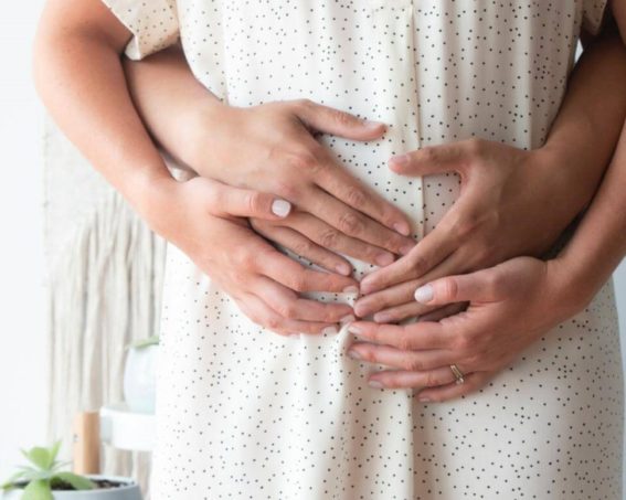 Wczesne objawy ciąży – kiedy pojawiają się pierwsze objawy bycia w ciąży ?