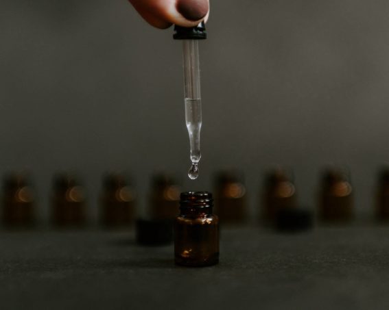 Homeopatia – czym jest i kiedy warto rozważyć jej stosowanie?
