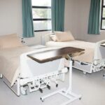 Dlaczego warto wypożyczyć łóżko rehabilitacyjne?